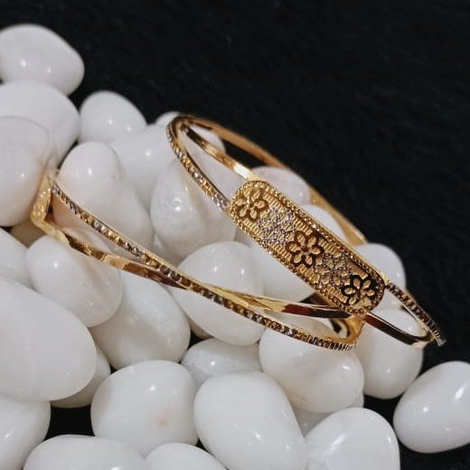 22K Gold Fancy Flower Design Kadli Bangle