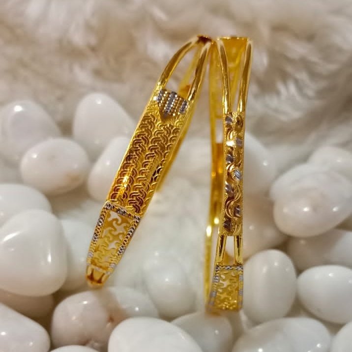22KT Gold Trendy Daily Wear Copper Kadli Bangle SGB12