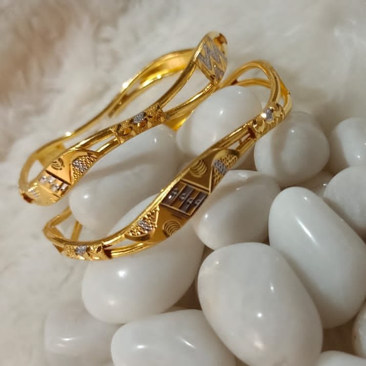 22KT Gold Modern Daily Wear Copper Kadli Bangle SGB06