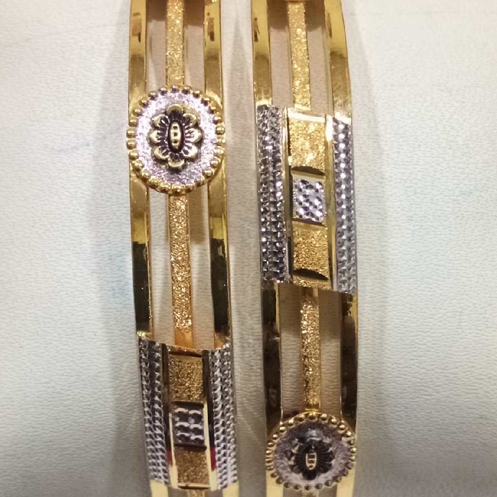 916 cz Antique Bangle SG-199