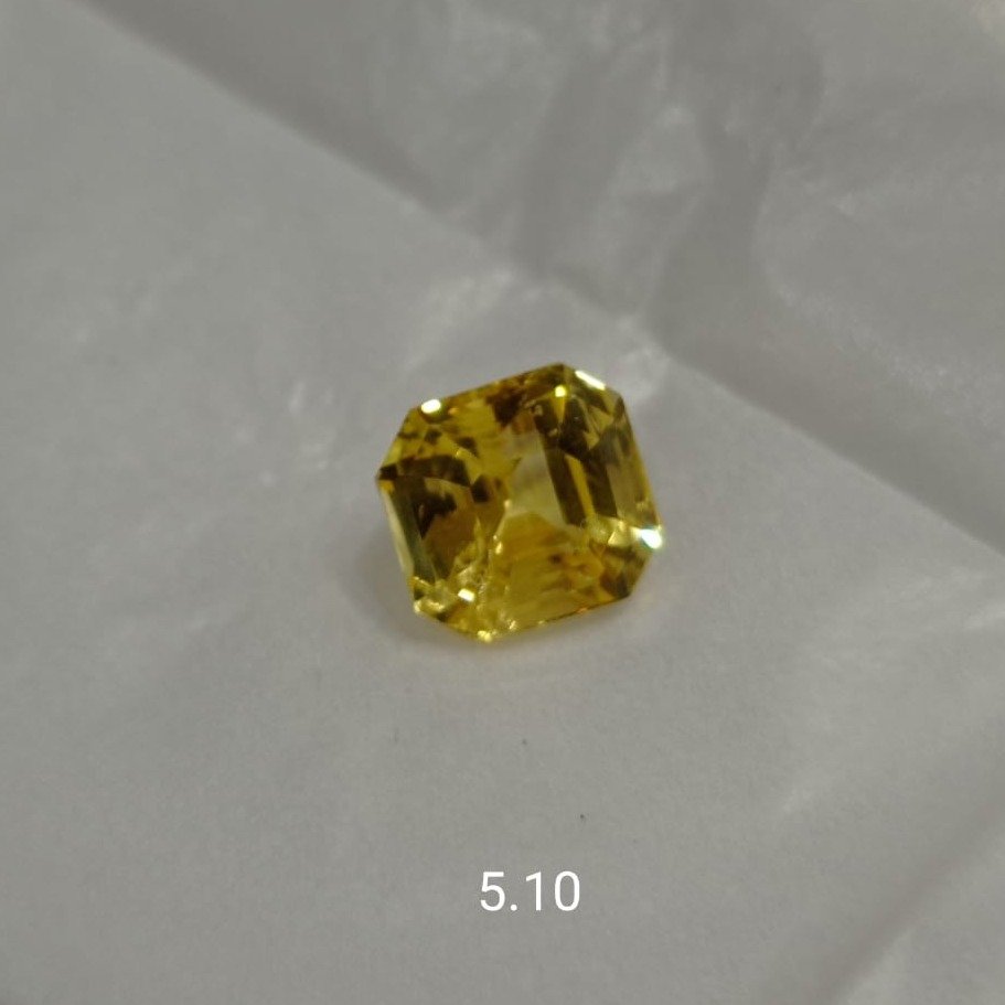 5.10ct Square Yellow Sapphire-Pukhraj SG-Y02