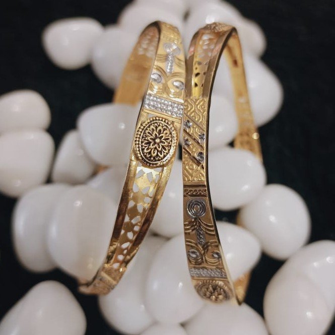 916 Gold Gorgeous Copper Kadli Bangle SGC36