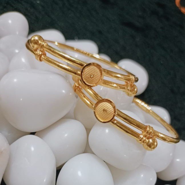 916 Plain Gold Copper Kadli Bangle