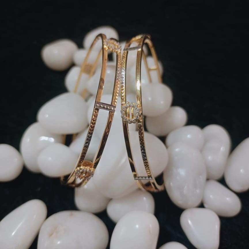916 Gold Delicate Double Pipe Kadli Bangle