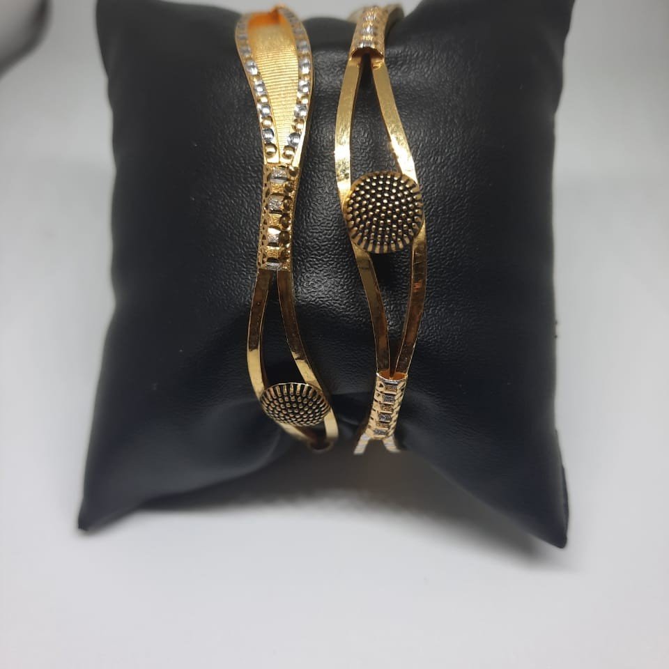 916 Gold Hallmark Gorgeous Cooper Kadali SG08