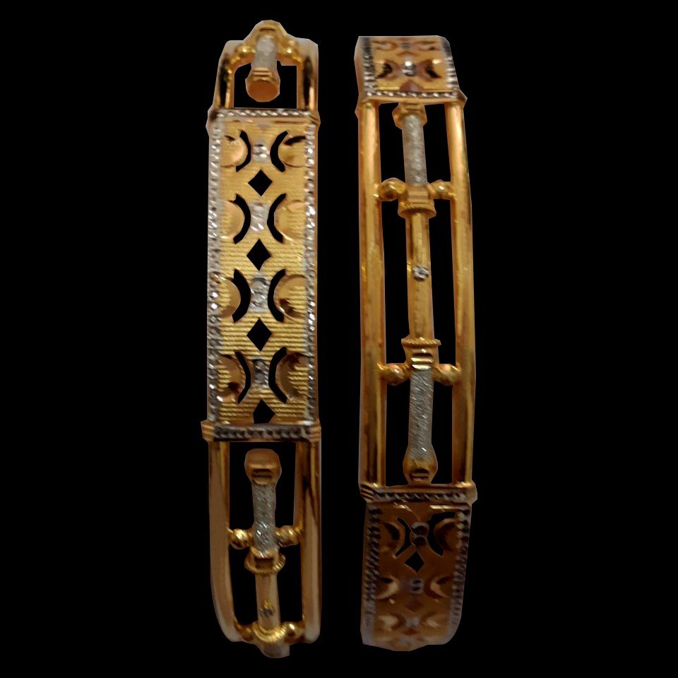 916 Gold Exclusive Bangle SG-24