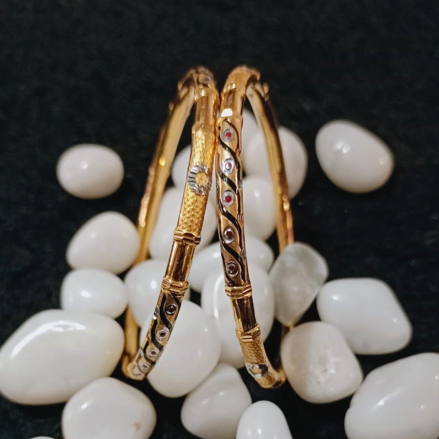 22K Gold Stylish Kadali Bangle